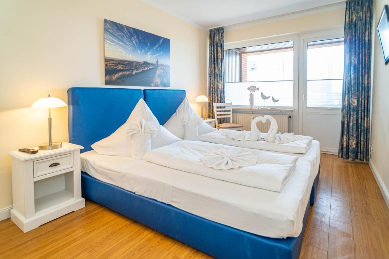 Atrium Apartment